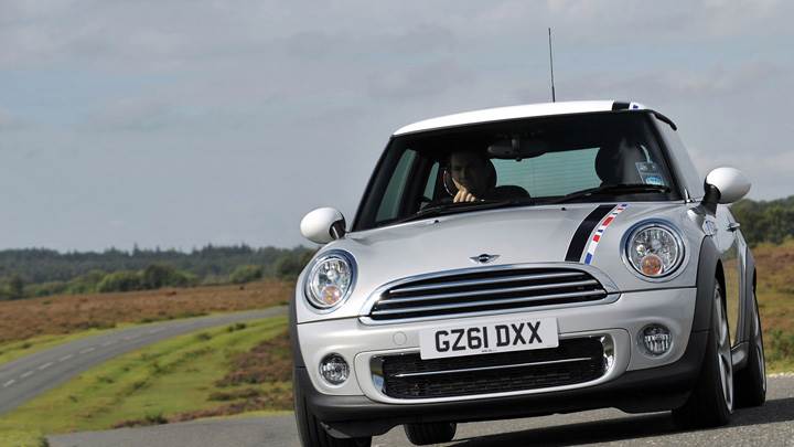 Running Mini London 2012 Edition In White